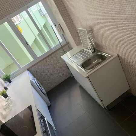 Rooms, Location For Tourists אכסניה ליסבון