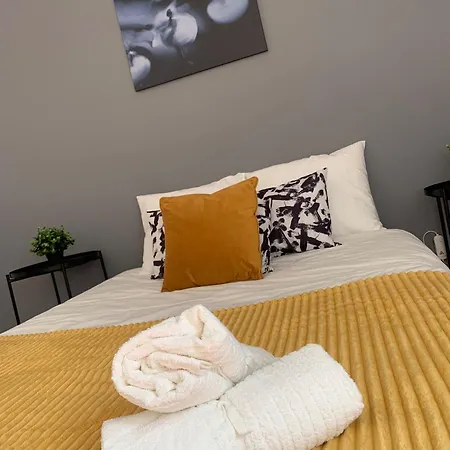 Rooms, Location For Tourists Hostal Lisboa